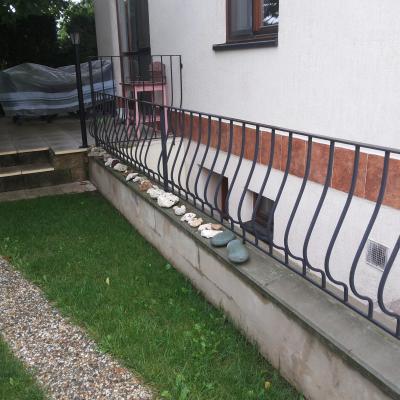 Balkónové břicho - malé